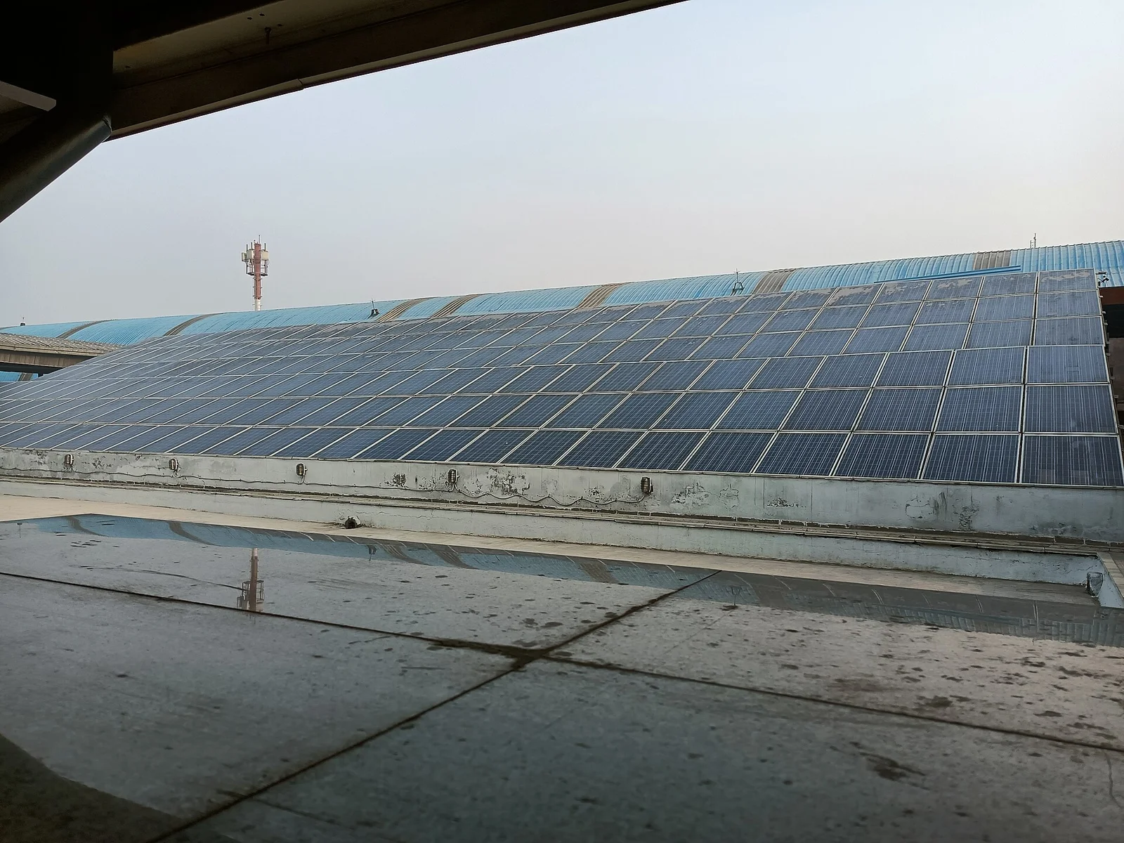 Solar panels on the Anand Vihar metro station roof in Delhi, India